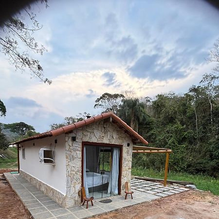 Casa Di Pedra Com Linda Vista Para Natureza - 米格尔-佩雷拉 外观 照片