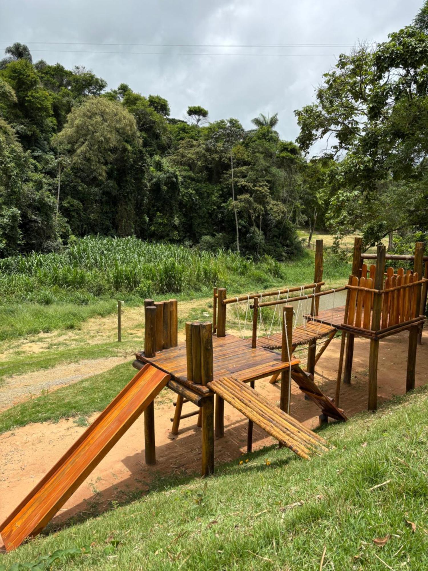 Casa Di Pedra Com Linda Vista Para Natureza - 米格尔-佩雷拉 外观 照片